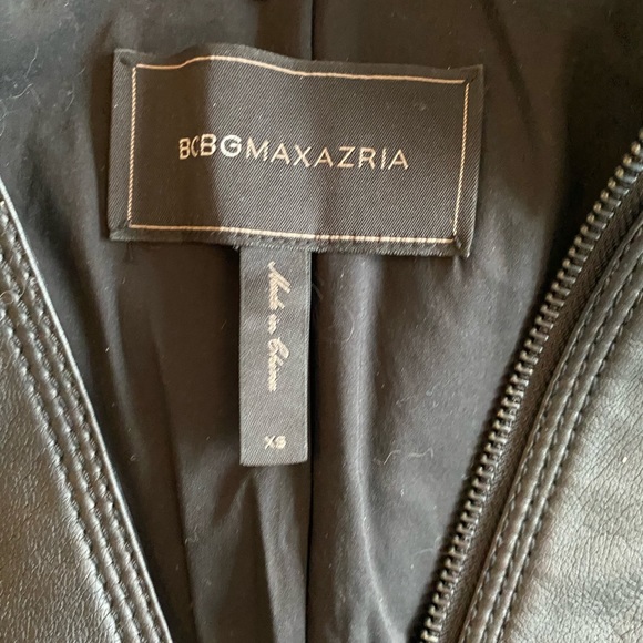 BCBG faux leather jacket size XS - Picture 3 of 3